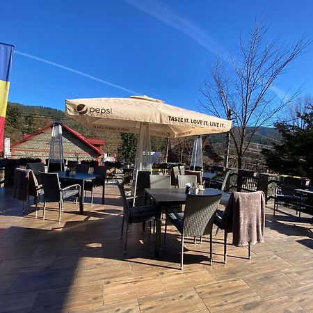 Royal Inn Busteni-Adults Only Exterior photo