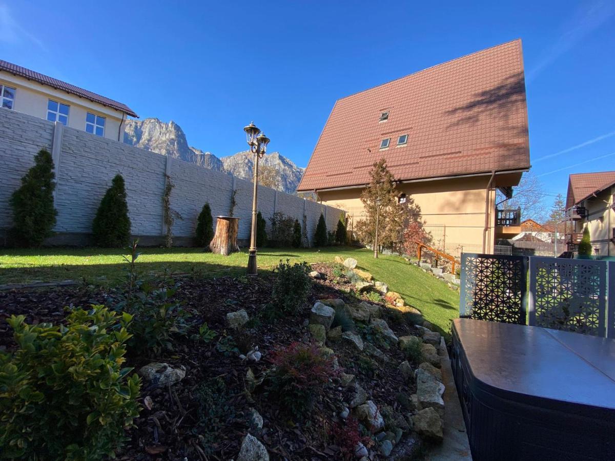 Royal Inn Busteni-Adults Only Exterior photo