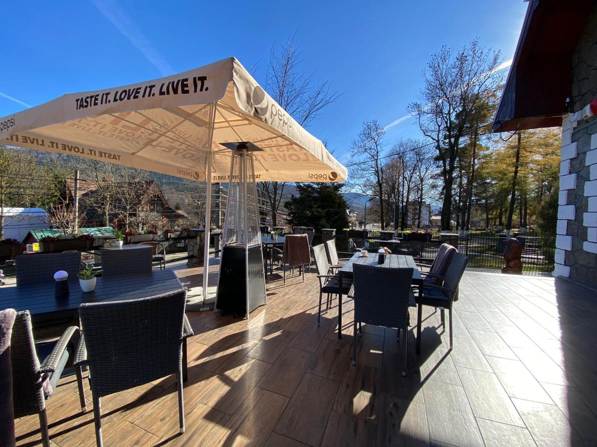 Royal Inn Busteni-Adults Only Exterior photo